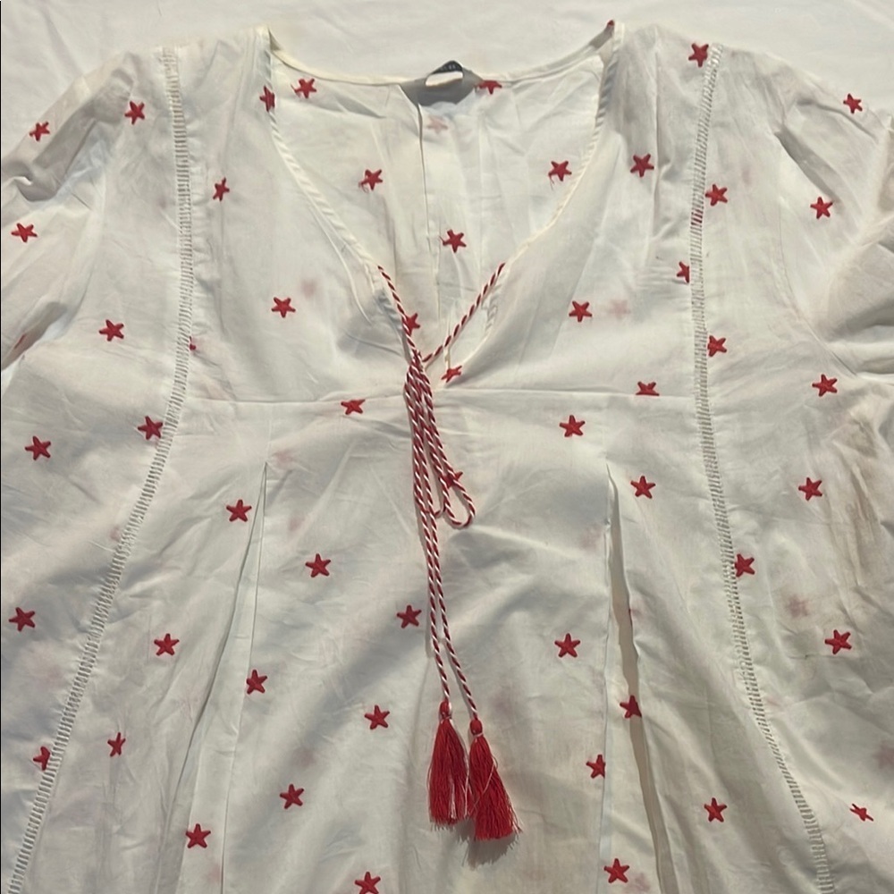 White and Red Long Sleeve Tie Front Blouse - Picture 9 of 12